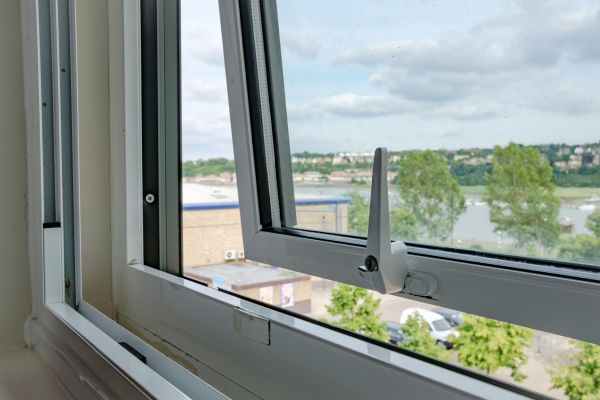 Cost of Window Opener Repair in Boise
